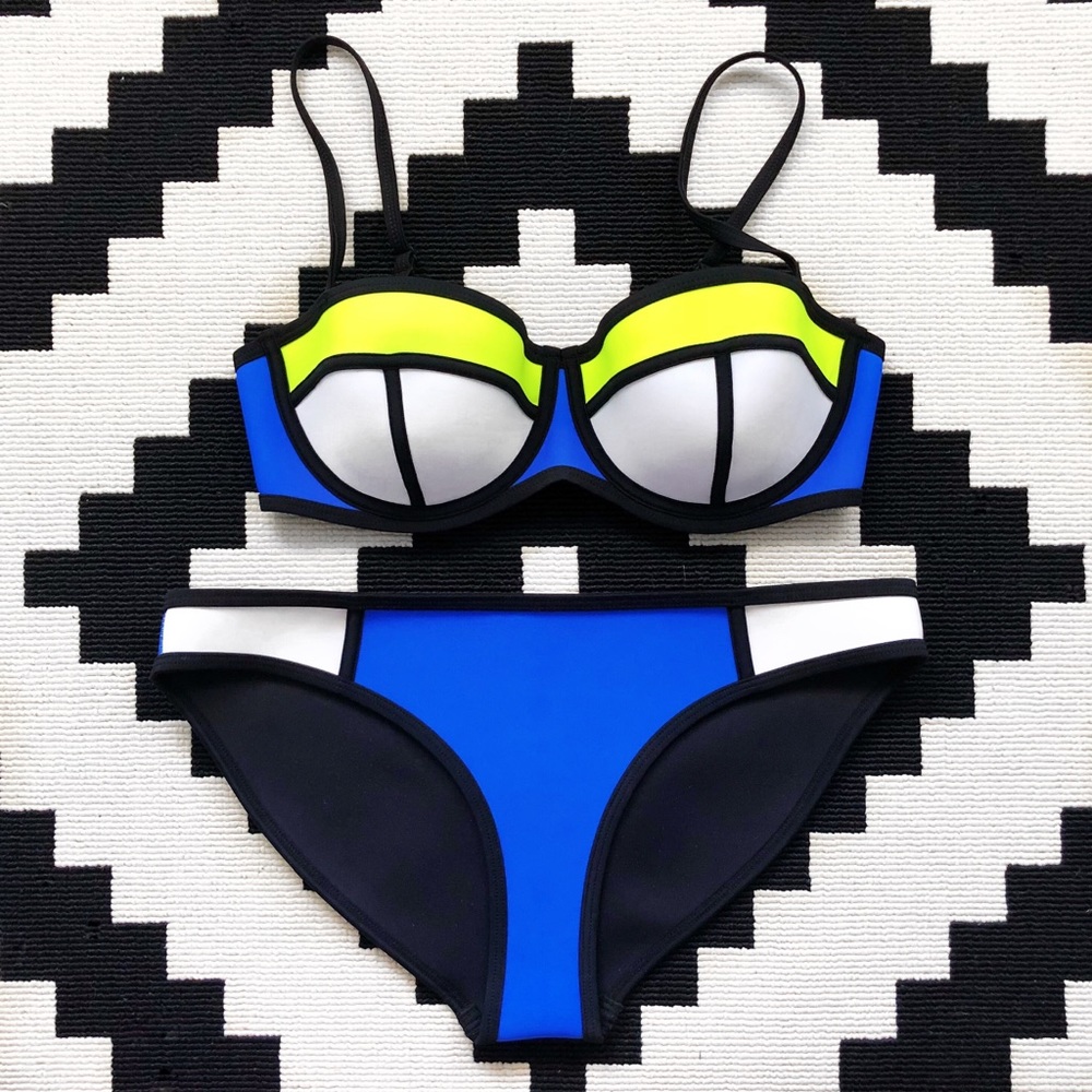 🌟TRIANGL🌟 Authentic Poppy Bikini Full Set